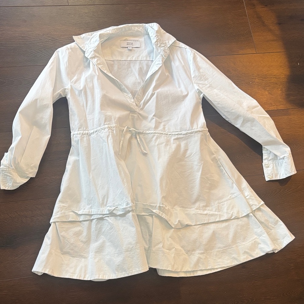 Elizabeth and James White Layered Dress